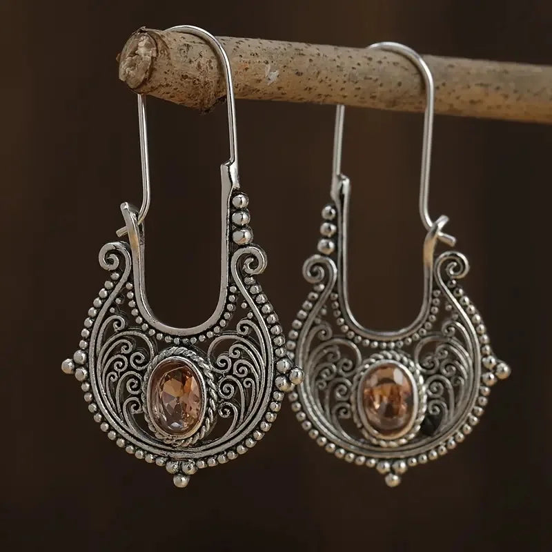 Caved Pattern With Zircon Decor Dangle Earrings Bohemian Ethnic Style Zinc Alloy Silver Plated Jewelry Tourism Souvenir