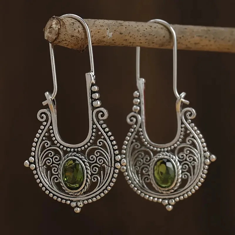 Caved Pattern With Zircon Decor Dangle Earrings Bohemian Ethnic Style Zinc Alloy Silver Plated Jewelry Tourism Souvenir
